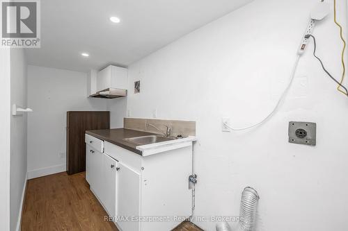 3346 Hannibal Road, Burlington (Palmer), ON - Indoor Photo Showing Kitchen