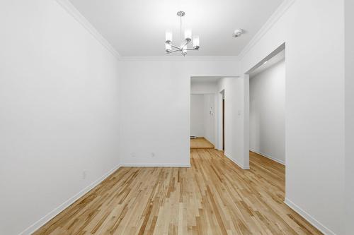 Dining room - 5-5625 Av. Du Parc, Montréal (Le Plateau-Mont-Royal), QC - Indoor Photo Showing Other Room