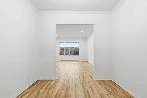 Dining room - 7-5625 Av. Du Parc, Montréal (Le Plateau-Mont-Royal), QC - Indoor Photo Showing Other Room