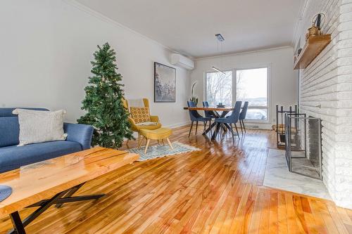 Salle à manger - 114 Rue Du Docteur-Fauteux, Shawinigan, QC - Indoor Photo Showing Living Room