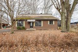 16 9e Avenue  Saint-Blaise-Sur-Richelieu, QC J0J 1W0