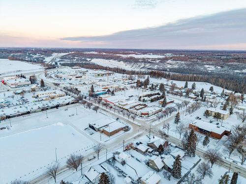 34  Athabasca Ave, Devon, AB 