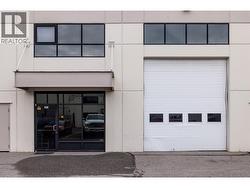 460 Naeve Court Unit# 102  Kelowna, BC V1V 2M2