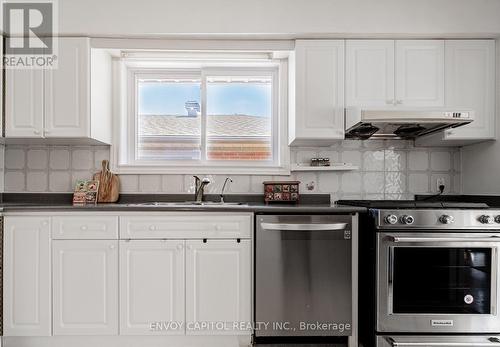 Main - 6 Arrowstook Road, Toronto, ON - Indoor Photo Showing Kitchen