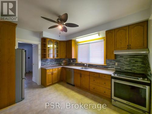 58 Pandora Avenue N, Kitchener, ON - Indoor Photo Showing Kitchen