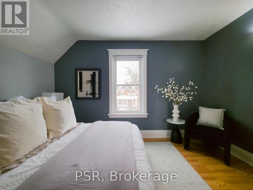58 Pandora Avenue N, Kitchener, ON - Indoor Photo Showing Bedroom