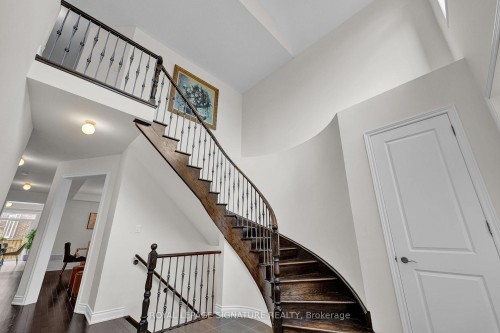 58 Orangeblossom Trail, Brampton, ON - Indoor Photo Showing Other Room
