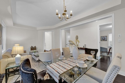 58 Orangeblossom Trail, Brampton, ON - Indoor