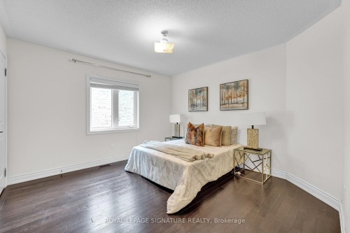 58 Orangeblossom Trail, Brampton, ON - Indoor Photo Showing Bedroom