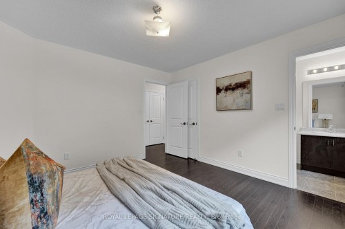 58 Orangeblossom Trail, Brampton, ON - Indoor Photo Showing Bedroom
