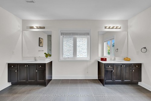 58 Orangeblossom Trail, Brampton, ON - Indoor Photo Showing Bathroom