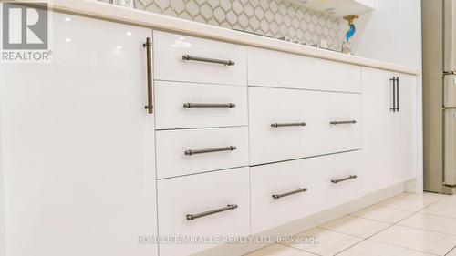 18 Brewis Street, Brant, ON - Indoor