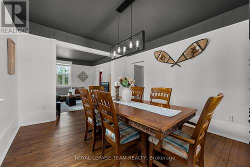 186 Mud Lake Road, Pembroke, ON - Indoor Photo Showing Dining Room