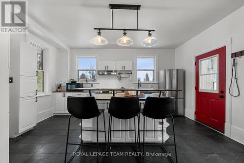 186 Mud Lake Road, Pembroke, ON - Indoor Photo Showing Kitchen With Upgraded Kitchen