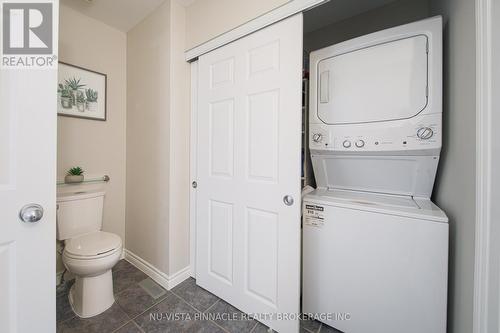 Main Floor Laundry Room - 51 - 43 Capulet Walk, London North (North M), ON - Indoor Photo Showing Laundry Room