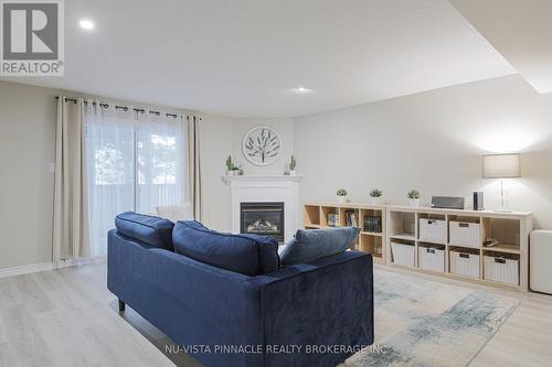 51 - 43 Capulet Walk, London North (North M), ON - Indoor Photo Showing Other Room With Fireplace