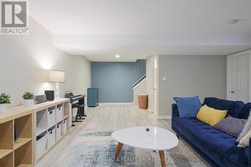 51 - 43 Capulet Walk, London North (North M), ON - Indoor