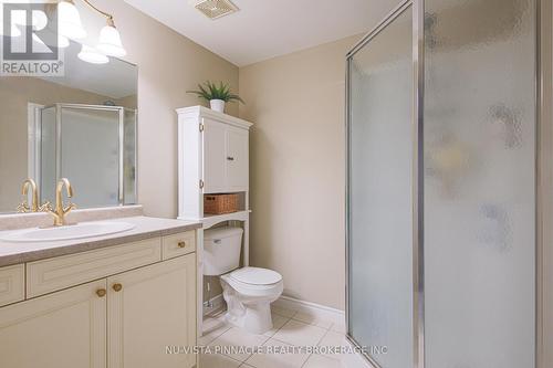 51 - 43 Capulet Walk, London North (North M), ON - Indoor Photo Showing Bathroom