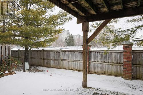 51 - 43 Capulet Walk, London North (North M), ON - Outdoor