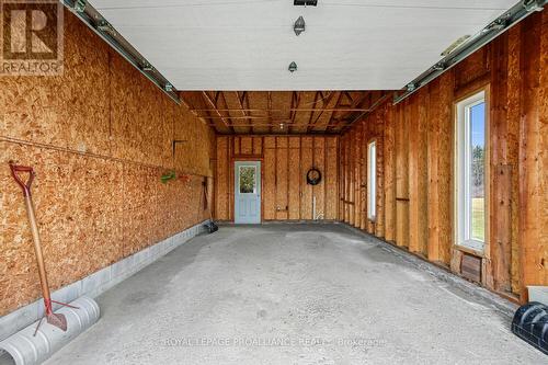 4018 Glen Smail Road, Augusta, ON -  Photo Showing Garage