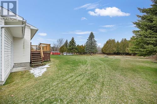 4018 Glen Smail Road, Augusta, ON - Outdoor