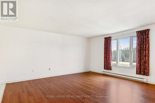 4018 Glen Smail Road, Augusta, ON - Indoor Photo Showing Other Room