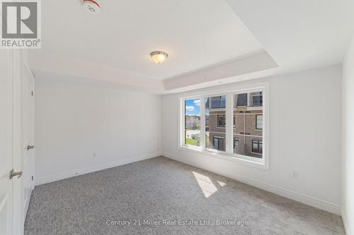 Photo for reference. Actual finishes may differ. - 48 - 2140 Trafalgar Road, Oakville (Ro River Oaks), ON - Indoor Photo Showing Other Room