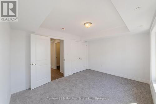 Photo for reference. Actual finishes may differ. - 48 - 2140 Trafalgar Road, Oakville (Ro River Oaks), ON - Indoor Photo Showing Other Room