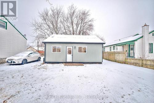 406 HENNEPIN AVENUE  Welland (Lincoln/Crowland), ON L3B 4T5