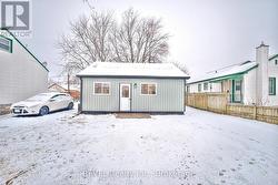 406 HENNEPIN AVENUE  Welland (Lincoln/Crowland), ON L3B 4T5