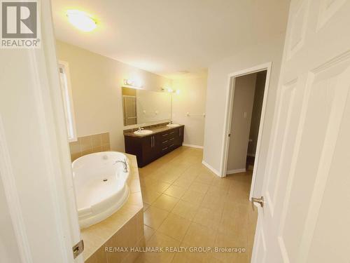 248 Huntsville Drive, Ottawa, ON - Indoor Photo Showing Bathroom