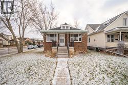 837 HANNA STREET East  Windsor, ON N8X 2N7