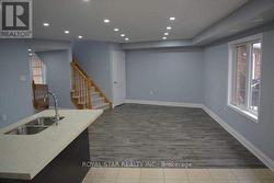 UPPER - 54 BAYCLIFFE CRESCENT  Brampton, ON L7A 3Z3