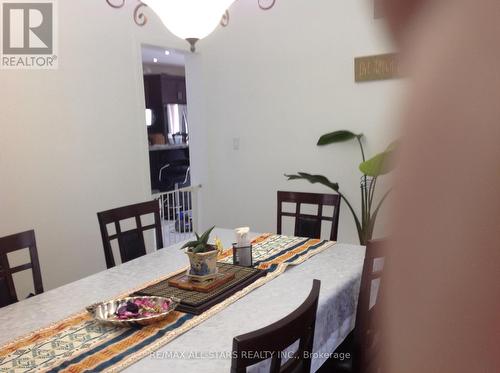 1 St James Place, Hamilton, ON - Indoor Photo Showing Dining Room