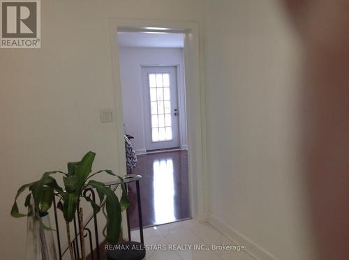 1 St James Place, Hamilton, ON - Indoor Photo Showing Other Room