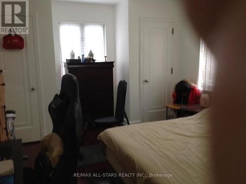 1 St James Place, Hamilton, ON - Indoor Photo Showing Bedroom