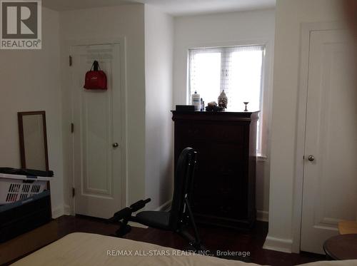 1 St James Place, Hamilton, ON - Indoor