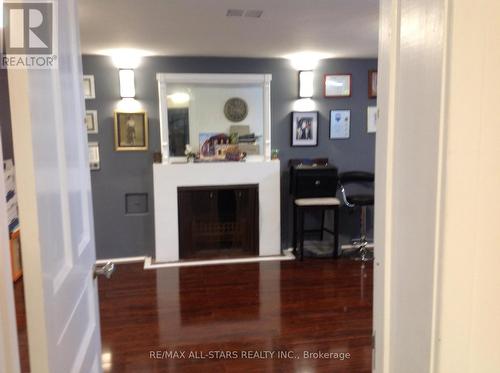 1 St James Place, Hamilton, ON - Indoor Photo Showing Other Room