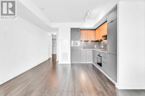 417 - 50 O'Neil Road, Toronto, ON - Indoor Photo Showing Kitchen
