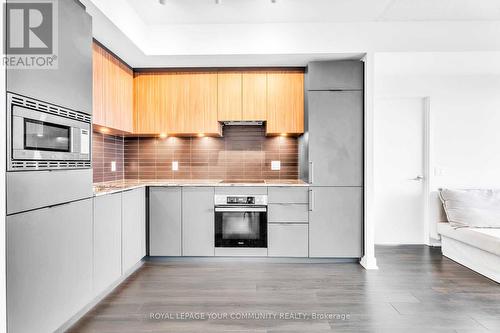 417 - 50 O'Neil Road, Toronto, ON - Indoor Photo Showing Kitchen