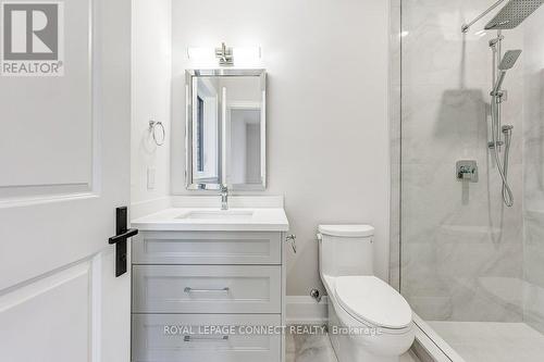 391 Rosebank Road, Pickering, ON - Indoor Photo Showing Bathroom