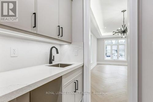 391 Rosebank Road, Pickering, ON - Indoor Photo Showing Kitchen