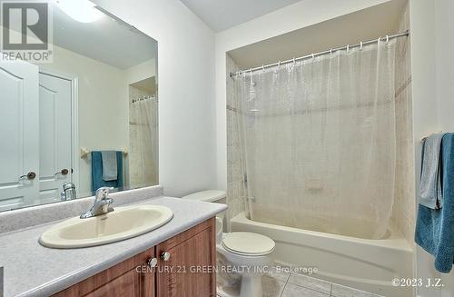 5384 Valhalla Crescent, Mississauga, ON - Indoor Photo Showing Bathroom