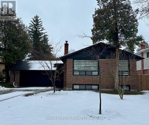 Bsmt - 29 Broadlands Boulevard, Toronto, ON - Outdoor