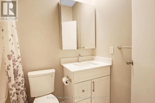 104 - 475 Laurier Avenue W, Ottawa, ON - Indoor Photo Showing Bathroom