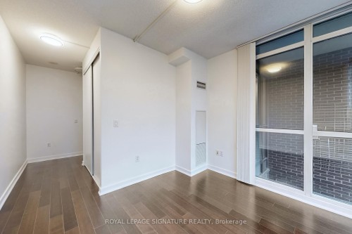 G07-38 Dan Leckie Way, Toronto, ON - Indoor Photo Showing Other Room