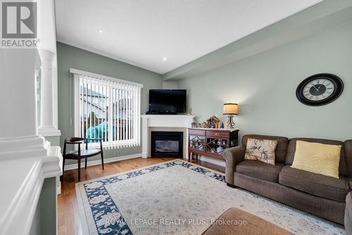 6323 Lisgar Drive, Mississauga, ON - Indoor Photo Showing Living Room With Fireplace