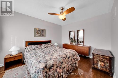 6323 Lisgar Drive, Mississauga, ON - Indoor Photo Showing Bedroom