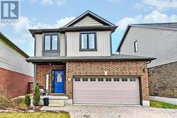 1043 OAKCROSSING GATE  London North (North M), ON N6H 0E9