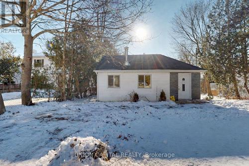 27 CONNOR DRIVE  Whitchurch-Stouffville, ON L4A 2Z1